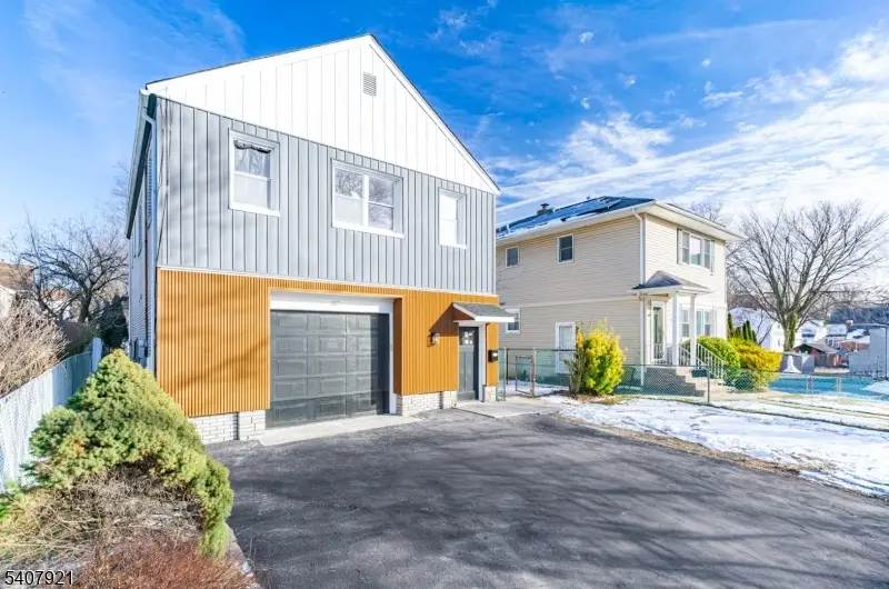 387 Broughton Ave, Bloomfield, NJ 07003 - Image #3