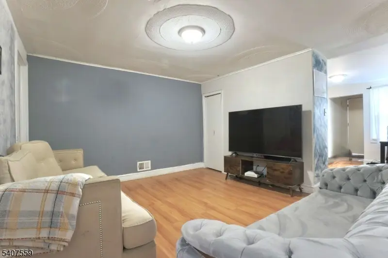 80 Cleremont Ave, Irvington, NJ 07111 - Image #3