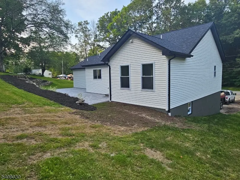 43 Rockport Rd, Wantage, NJ 07461 - Image #2