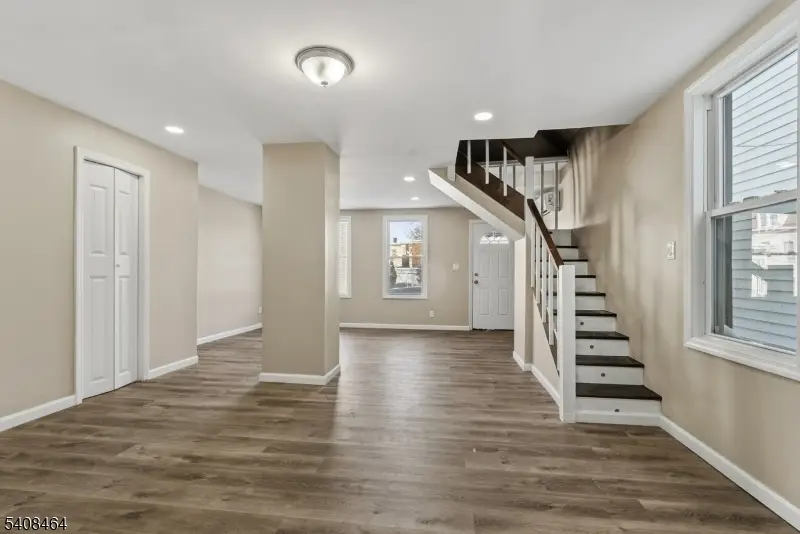 11 Tichenor Ter, Irvington, NJ 07111 - #3