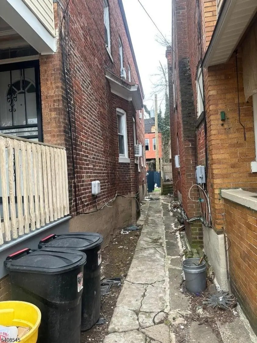 32 General Greene Ave, Trenton, NJ 08618 - #2