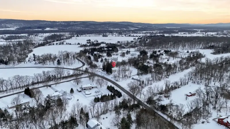 203 Johnsonburg Rd, Allamuchy Township, NJ 07821 - Image #2