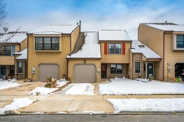 4 Deborah Ct, Robbinsville Twp., NJ 08691