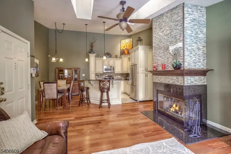 4104 Crawford Ct, Bridgewater, NJ 08807 - Image #2