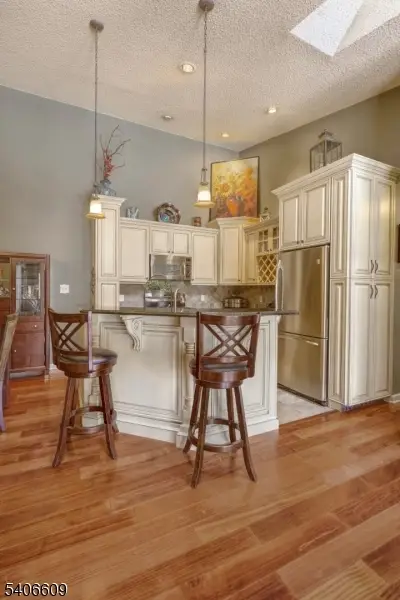 4104 Crawford Ct, Bridgewater, NJ 08807 - Image #3