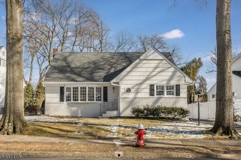 9 Glenfield Rd, Glen Ridge, NJ 07028 - Image #1