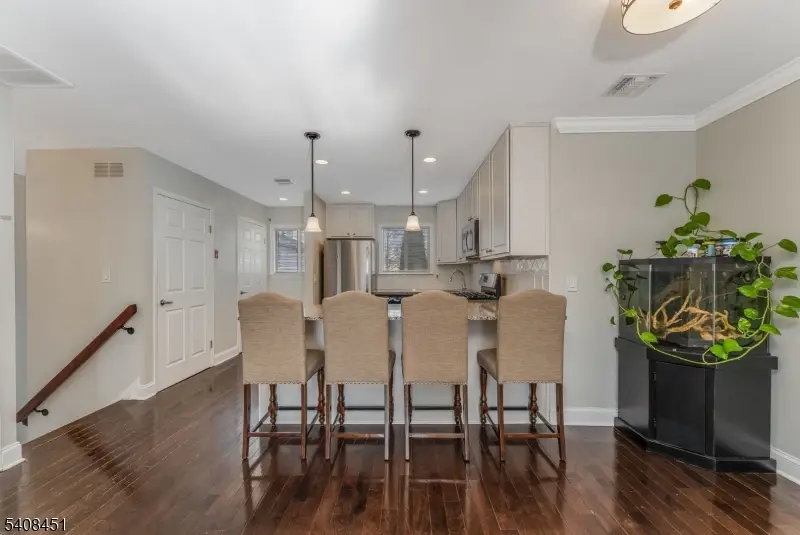 908 Reed Ct, Flemington, NJ 08822 - Image #3