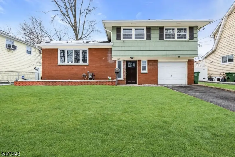 1022 Frank St, Roselle, NJ 07203 - Image #1