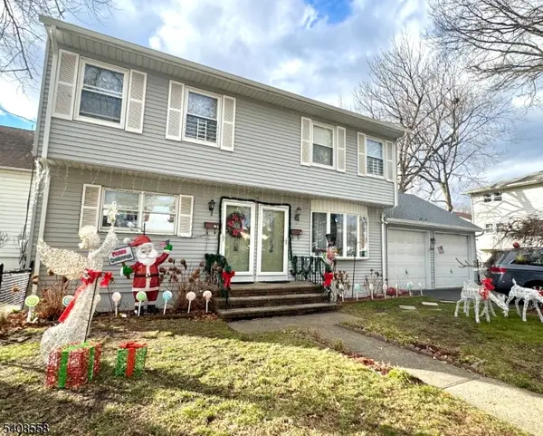99 Philip Ave, Elmwood Park Boro, NJ 07407