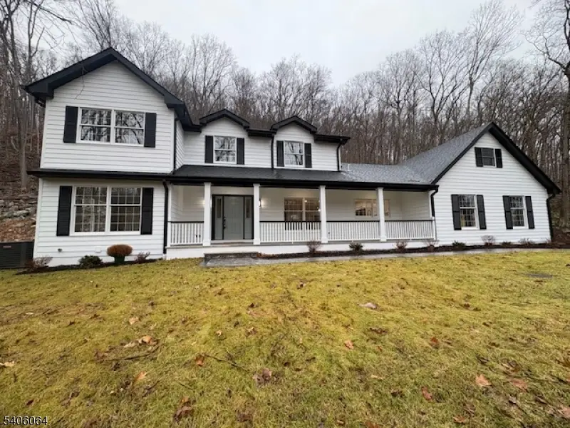 146 Rockaway Rd, Tewksbury, NJ 08833 - #2