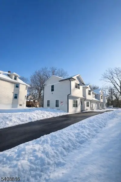 203 Queen Anne Rd, Bogota, NJ 07603 - Image #1