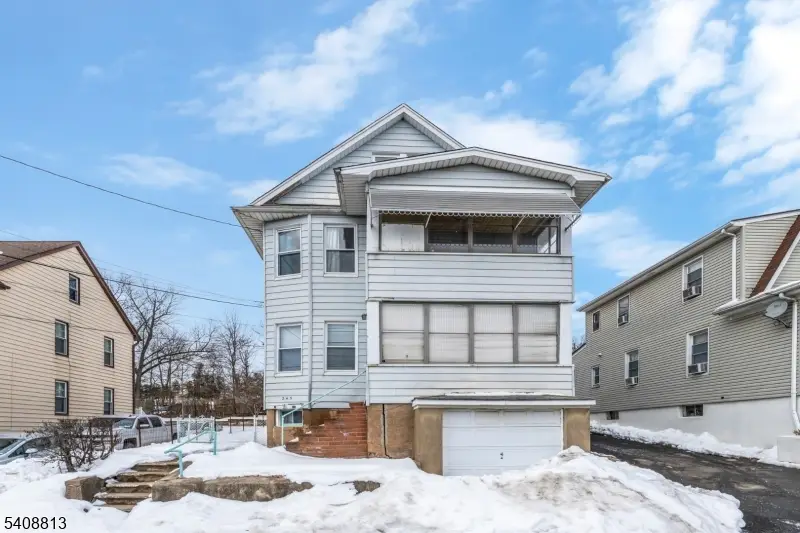 243 N 12th Pl, Prospect Park, NJ 07508 - #1