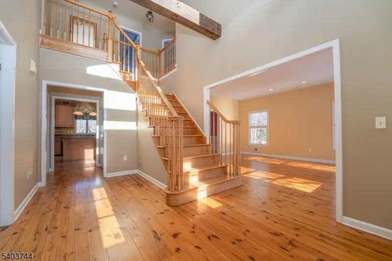 5 Southgate Dr, Clinton Township, NJ 08801 - #3