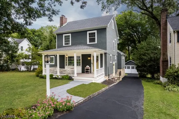 195 Hillside Ave, Chatham Boro, NJ 07928