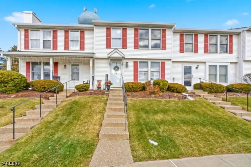 35 Liberty Ln, Franklin, NJ 07416 - Image #1