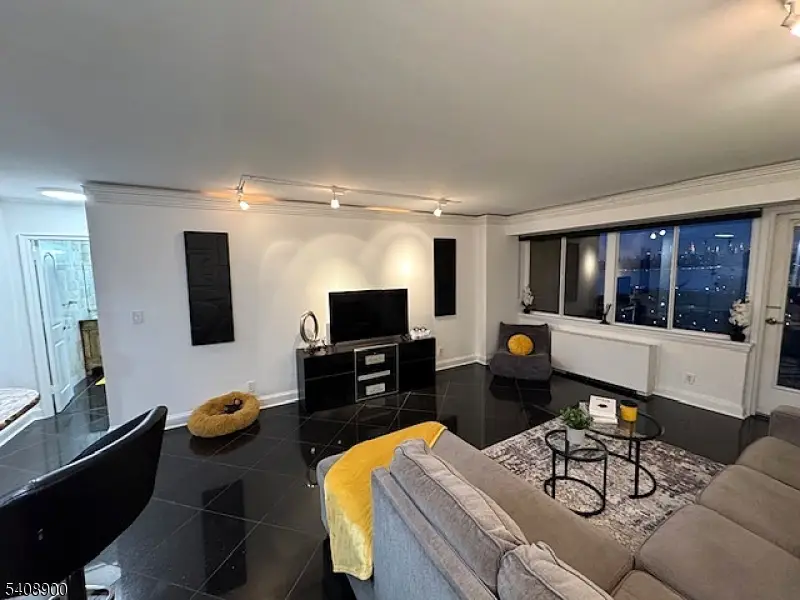 1203 River Rd #19K, Edgewater, NJ 07020 - #3