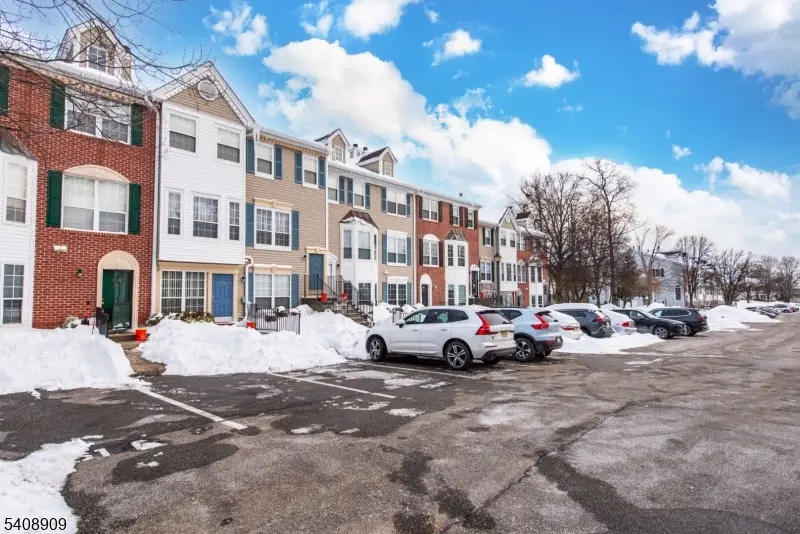 1206 Sycamore Ln, Mahwah, NJ 07430 - Image #2