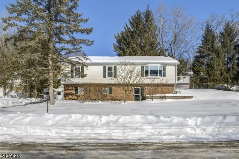 19 Danbury Ln, Lake Hopatcong, NJ 07849 - #1