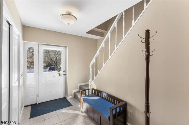 19 Danbury Ln, Lake Hopatcong, NJ 07849 - #3