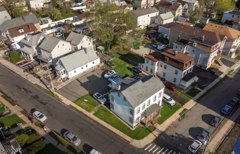 147 Liberty St, Elizabeth, NJ 07202 - Image #2