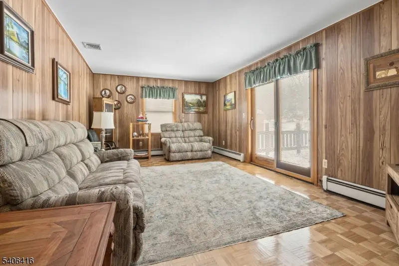 24 Rivendell Rd, Succasunna, NJ 07876 - Image #3