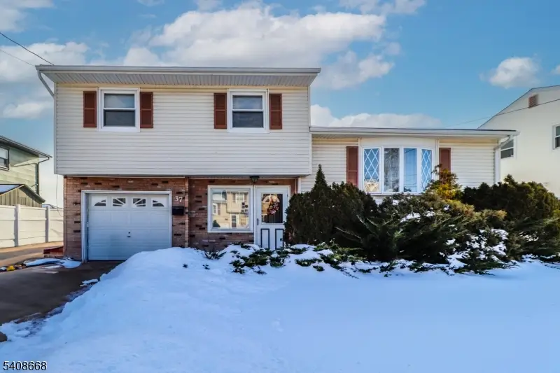 37 Patrick, Carteret, NJ 07008 - Image #1