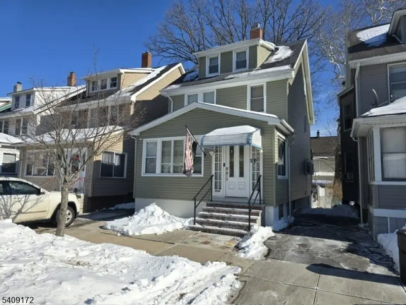 20 Telford St, East Orange, NJ 07018 - #1
