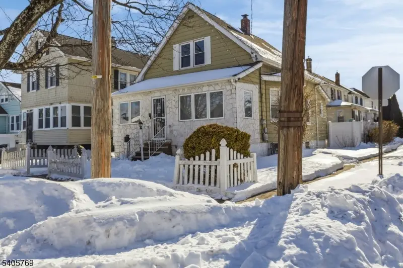 142 Bonna Villa Ave, Roselle, NJ 07203 - #2