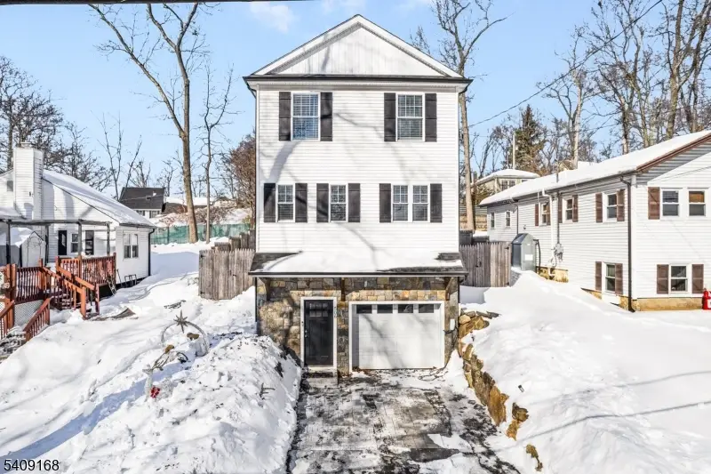 506 Brooklyn Mountain Rd, Hopatcong, NJ 07843 - #1