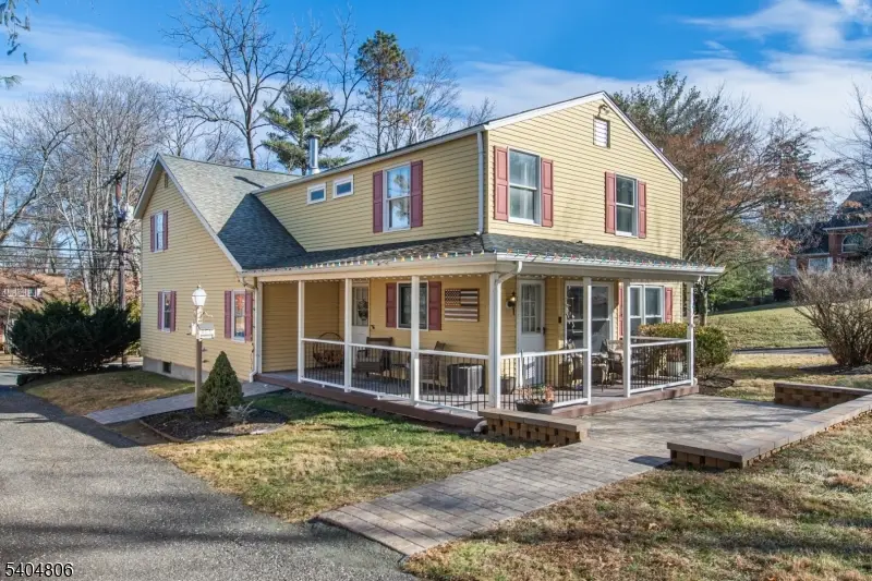 125 Mount Pleasant Ave, East Hanover, NJ 07936 - #1