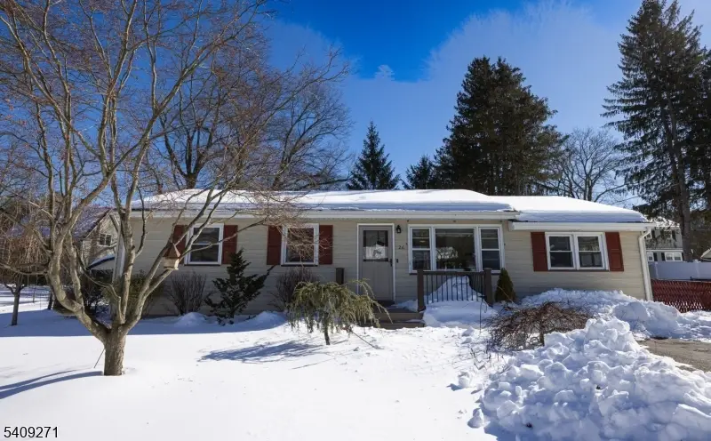 26 Aspen Ln, West Milford, NJ 07480 - #2