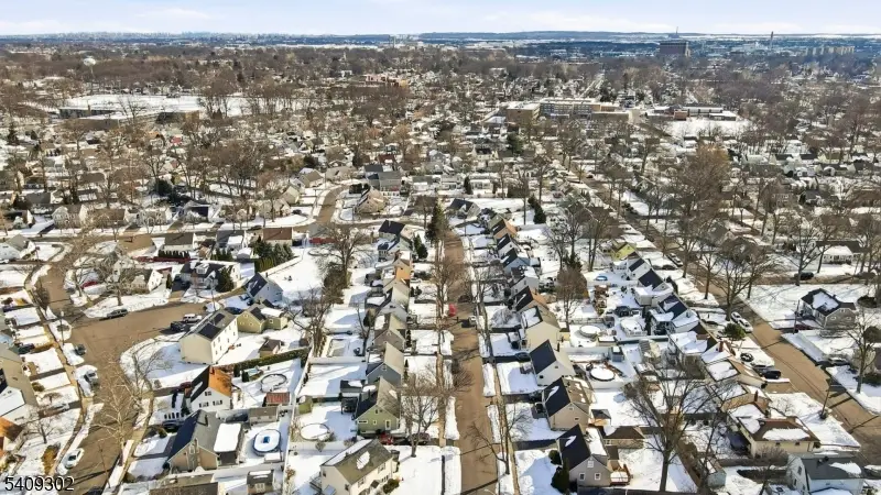 814 Falesky St, Rahway, NJ 07065 - #2