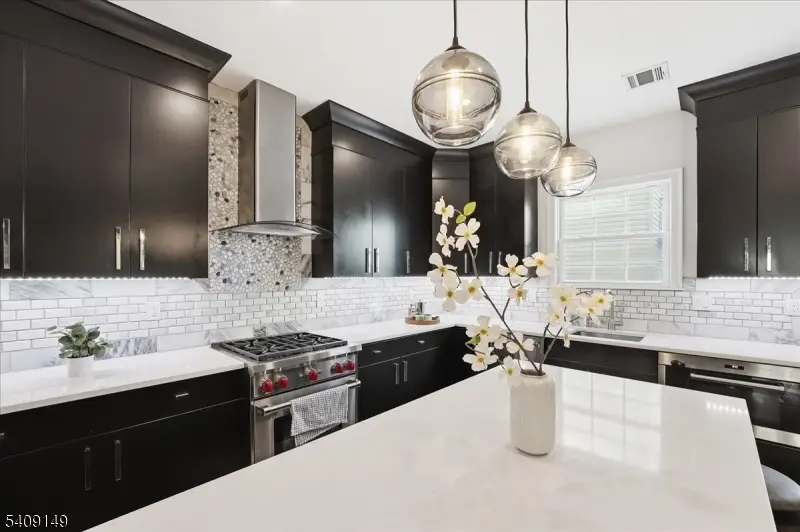 397 3rd St, Jersey City, NJ 07302 - Image #3