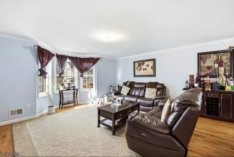 637 Jefferson Ave, Elizabeth, NJ 07201 - #3