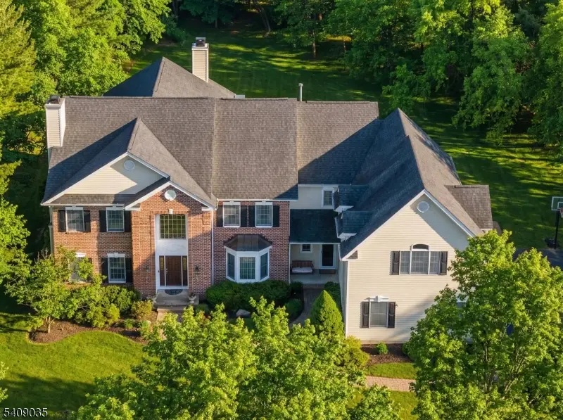 24 Chelsea Ct, Liberty Corner, NJ 07920 - Image #1