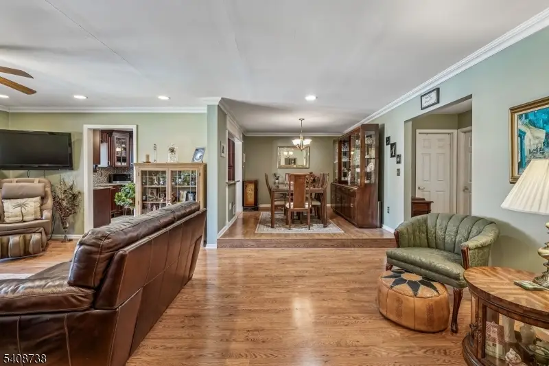 27 Espy Rd #A7, Caldwell, NJ 07006 - #2