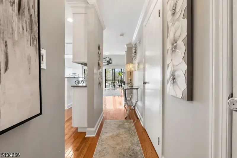 5 Bluebird Ct, Hampton Township, NJ 07860 - #2