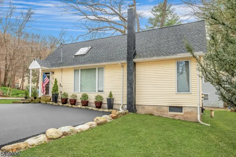 3 Redmans Dr, Jefferson, NJ 07438 - #3