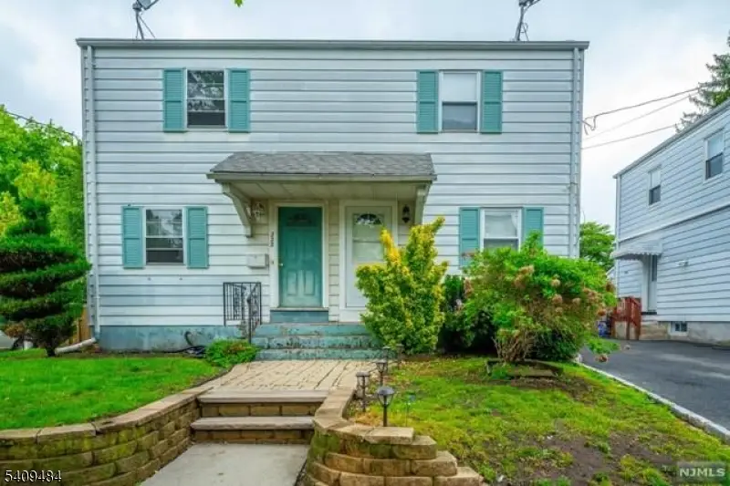 220 N 17th St, Ampere North, NJ 07003 - #2