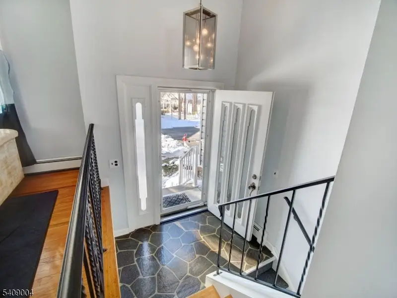 50 Cooper Ave, Roseland, NJ 07068 - #2