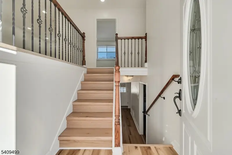 33 Sycamore Dr, Burlington Township, NJ 08016 - #2