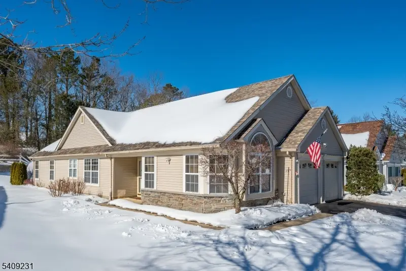 2890 Lenox St, Toms River, NJ 08755 - #2