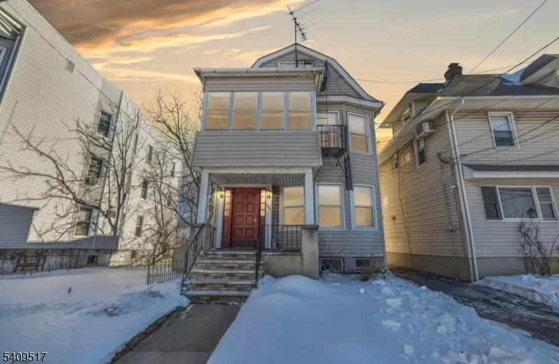 608 Washington Ave, Belleville, NJ 07109 - #1