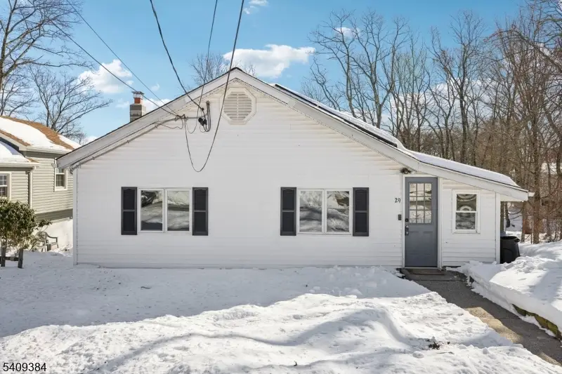 29 Roosevelt Trl, Hopatcong, NJ 07843 - #2