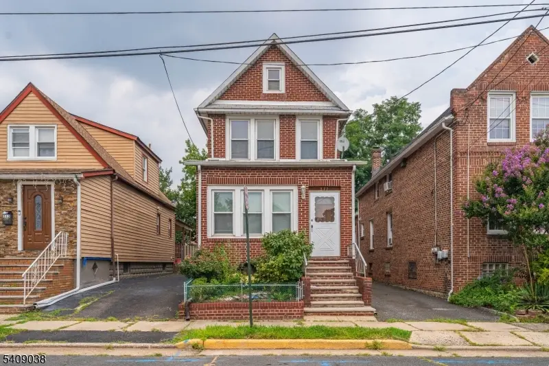 317 Mitchell Ave, Linden, NJ 07036 - #1