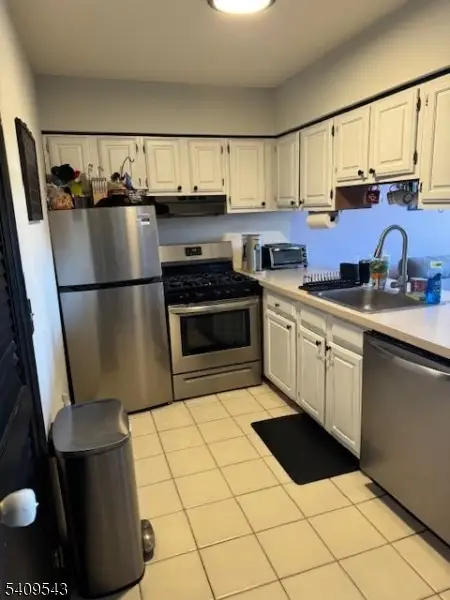 4 Red Lodge Dr #7, Vernon Center, NJ 07462 - #2