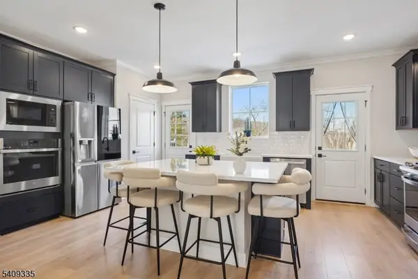 41 Kelly Ln, Wharton Boro, NJ 07885