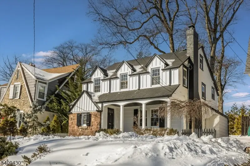 27 Oakridge Rd, West Orange, NJ 07052 - Image #1