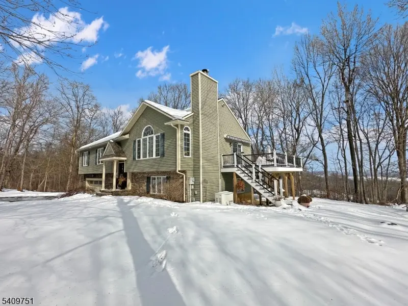 7 Liberty Woods Dr, Liberty, NJ 07838 - #3