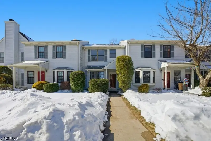 303 Maplecrest Rd, Edison, NJ 08820 - #2